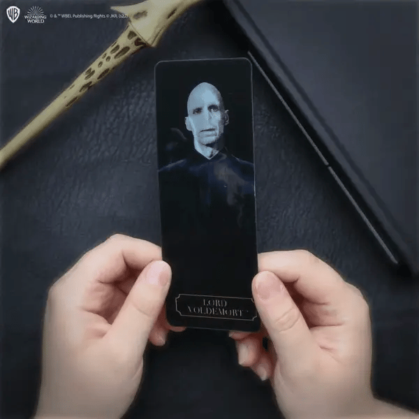 Voldemort Wand Pen With Stand & Lenticular Bookmark