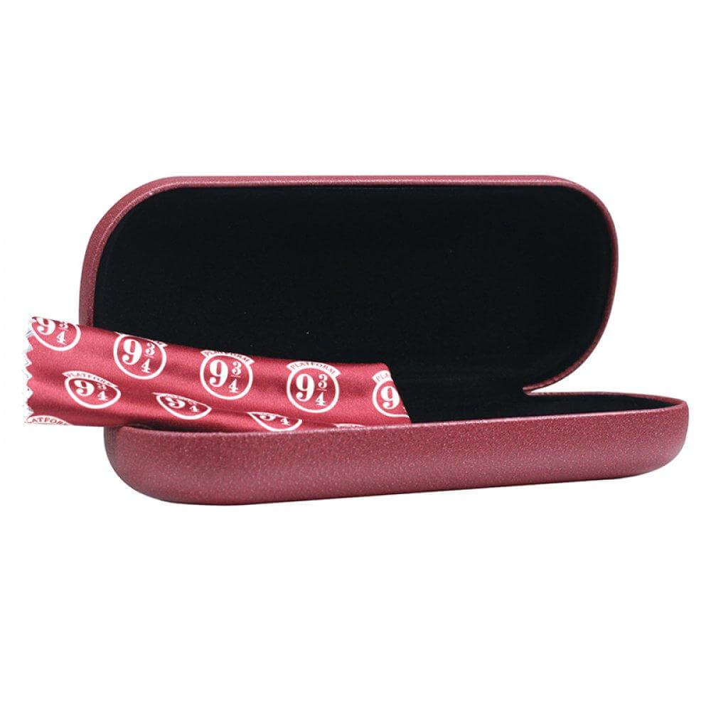 Official Platform 9 3/4 Glasses Case at the best quality and price at House Of Spells- Fandom Collectable Shop. Get Your Platform 9 3/4 Glasses Case now with 15% discount using code FANDOM at Checkout. www.houseofspells.co.uk.