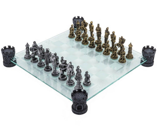 CHESS SET - MEDIEVAL