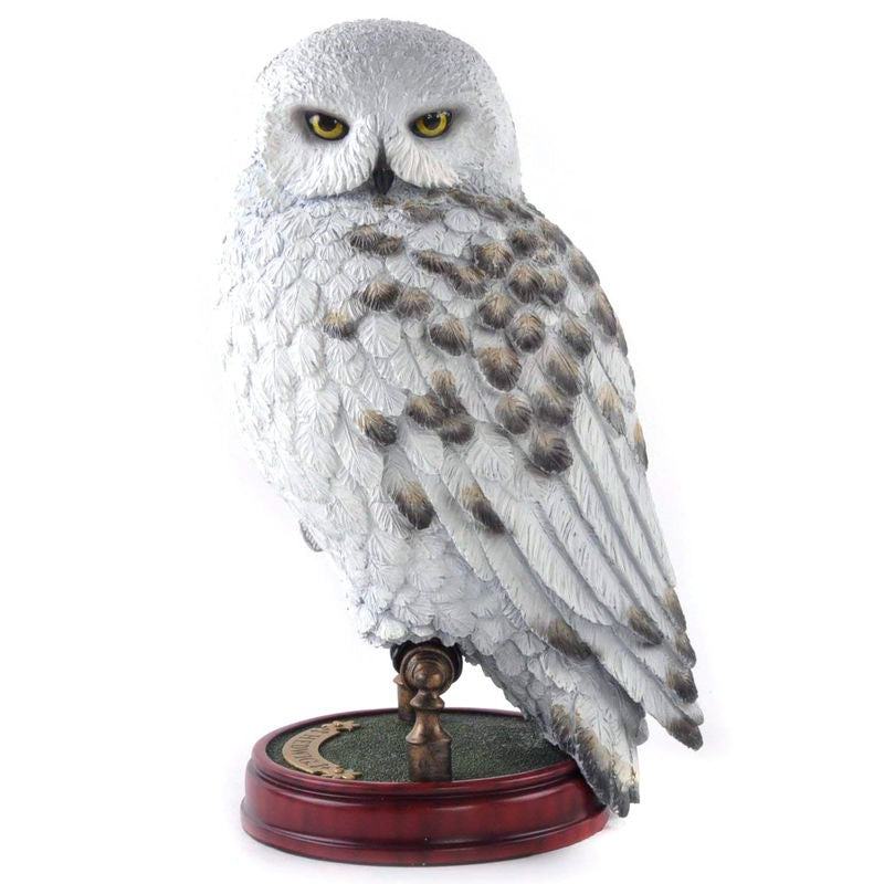 Hedwig Sculpture